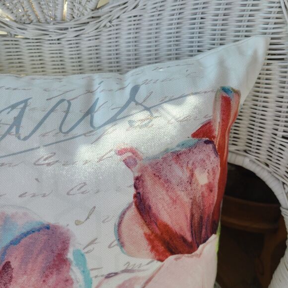 C&F Home "Paris" Throw Pillow 18" x 18" Tulips Indoor/Outdoor Use - Picture 3 of 9